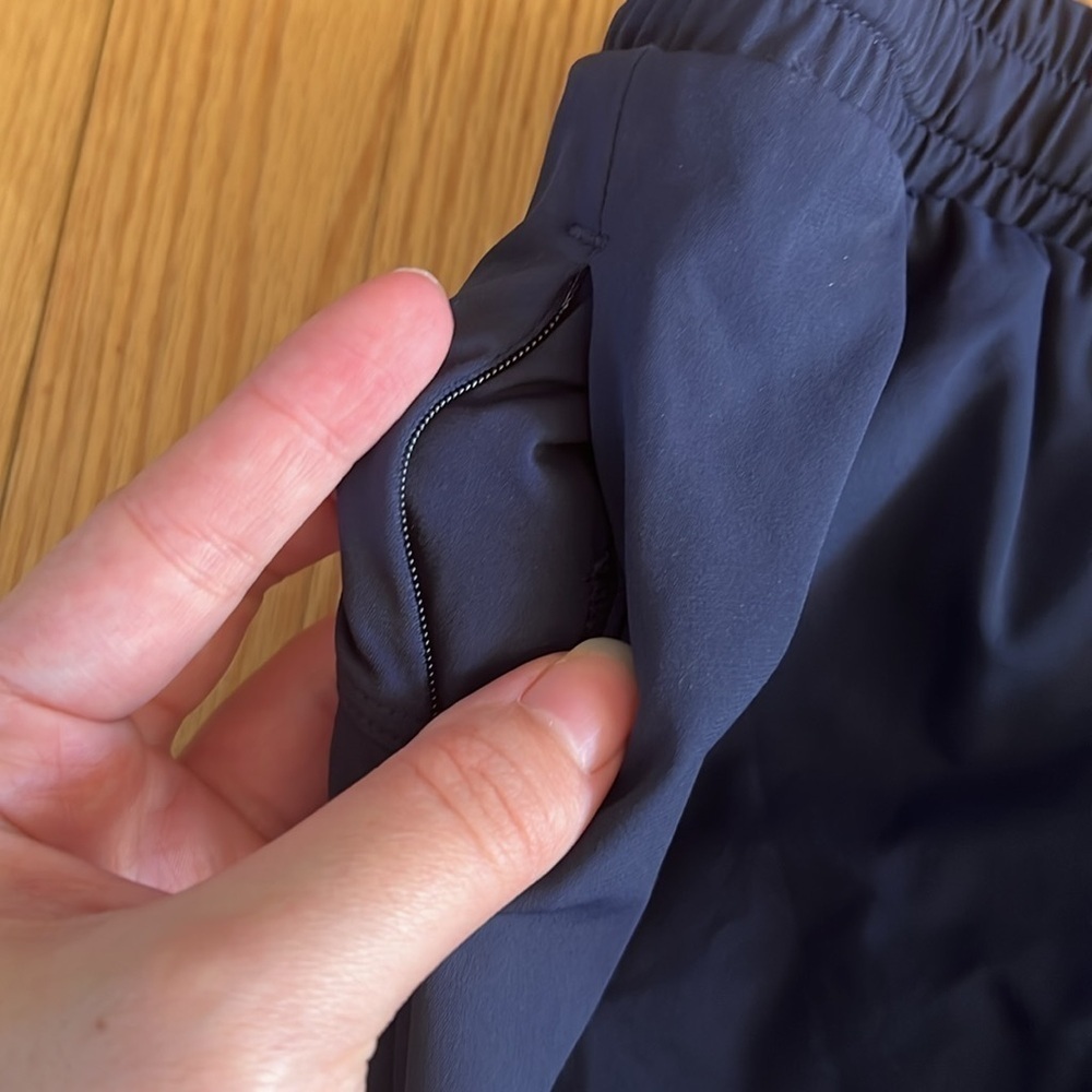 Fabletics One short‎ - Picture 3 of 5